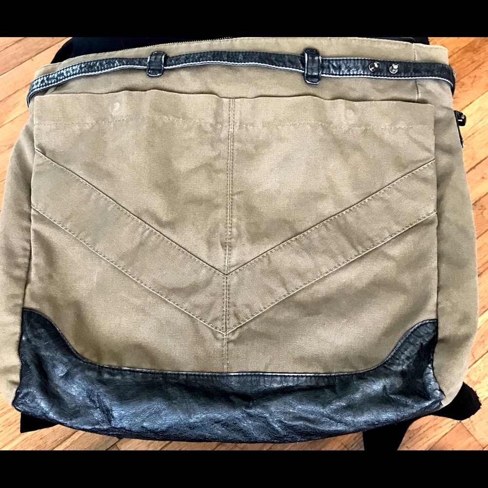 Tylie Malibu oversized Army green tote